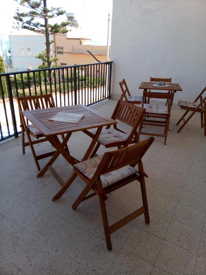 לינה וארוחת בוקר סמפיירי Casa Rosati מראה חיצוני תמונה