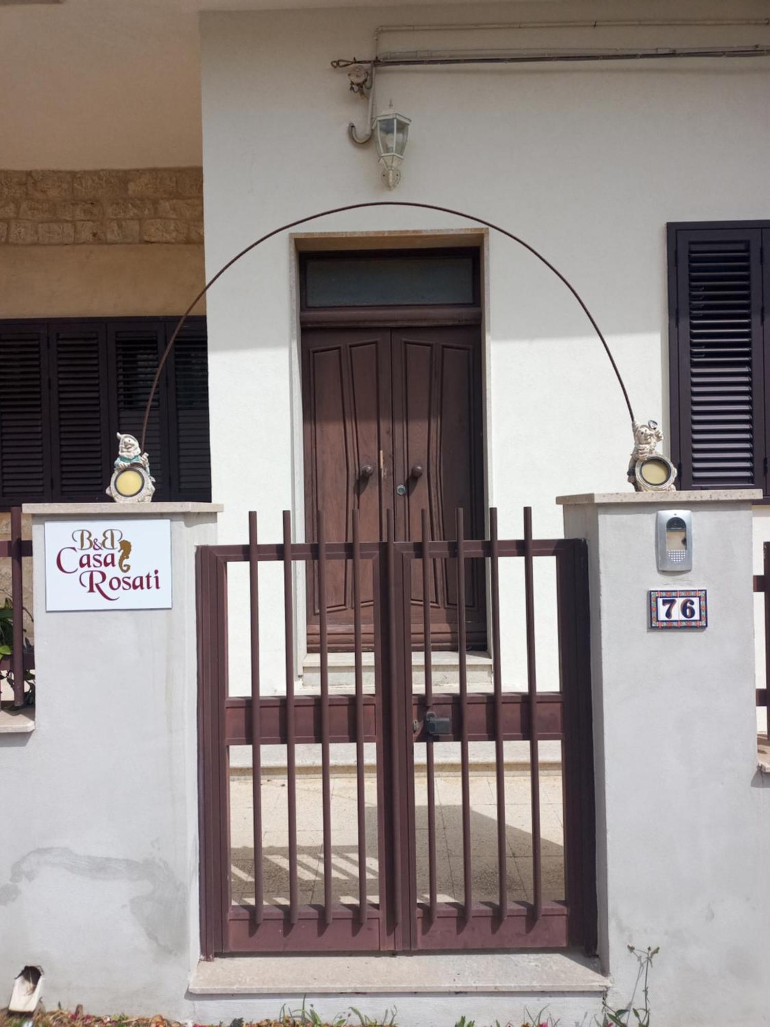 לינה וארוחת בוקר סמפיירי Casa Rosati מראה חיצוני תמונה