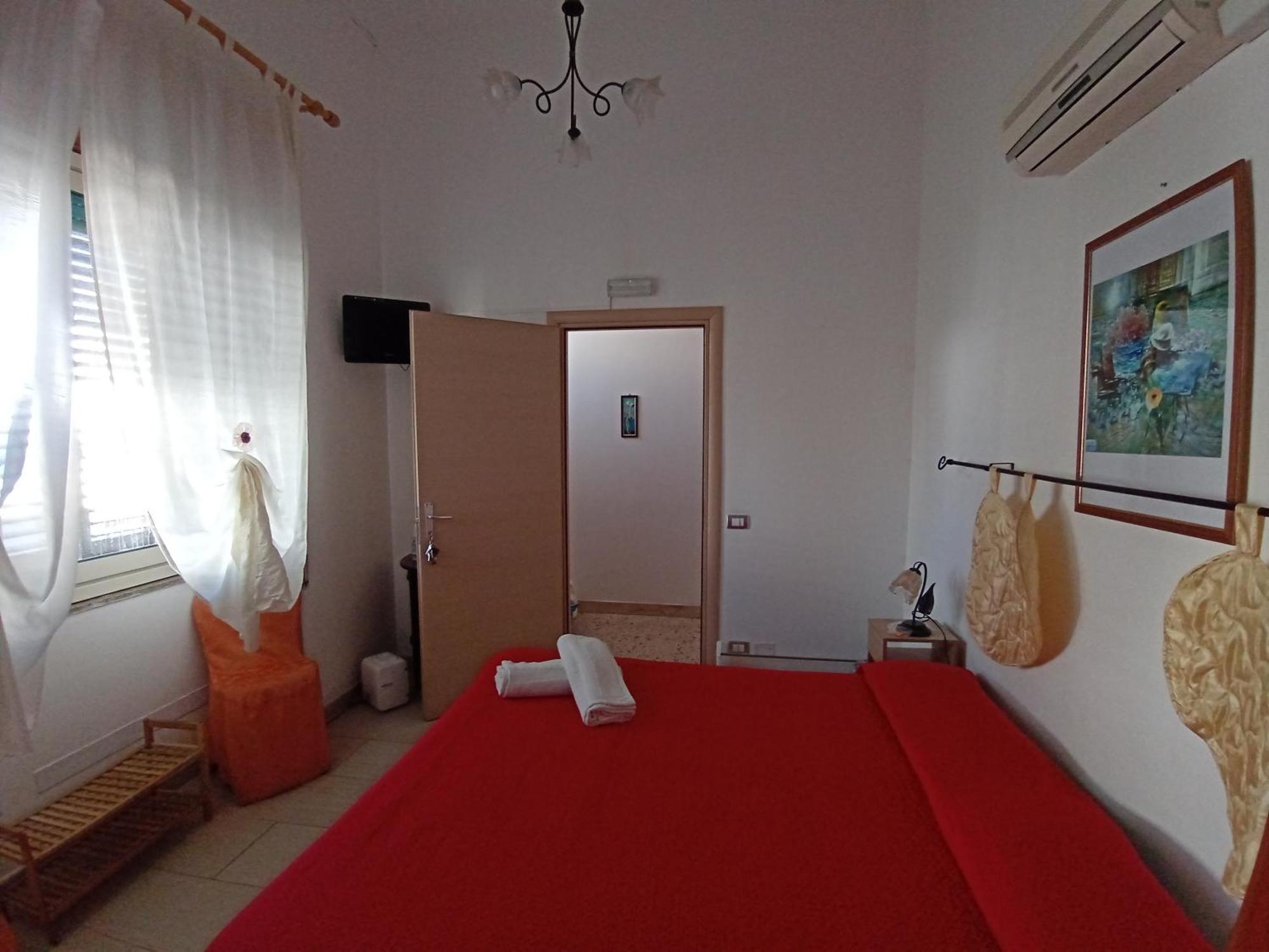 לינה וארוחת בוקר סמפיירי Casa Rosati מראה חיצוני תמונה